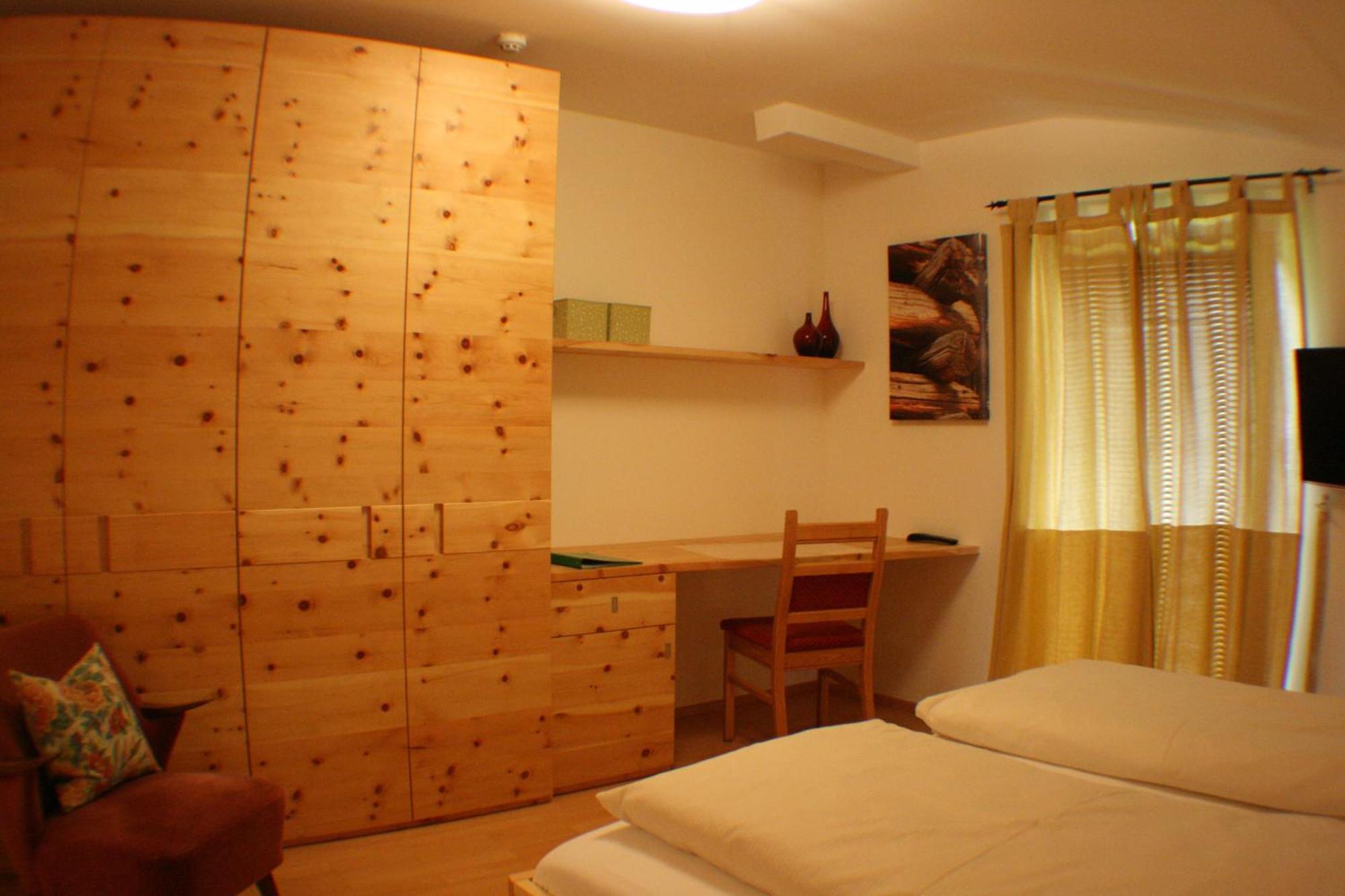 Hotel Garni Laerchenhof เลคอัมอาร์ลแบร์ก ภายนอก รูปภาพ