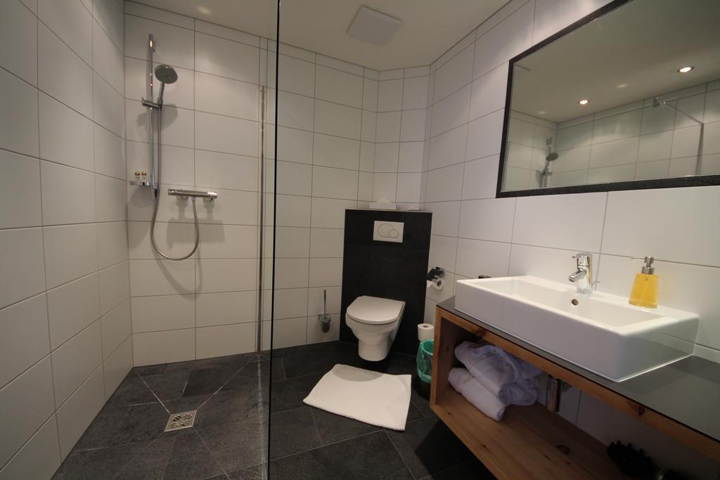 Hotel Garni Laerchenhof เลคอัมอาร์ลแบร์ก ภายนอก รูปภาพ